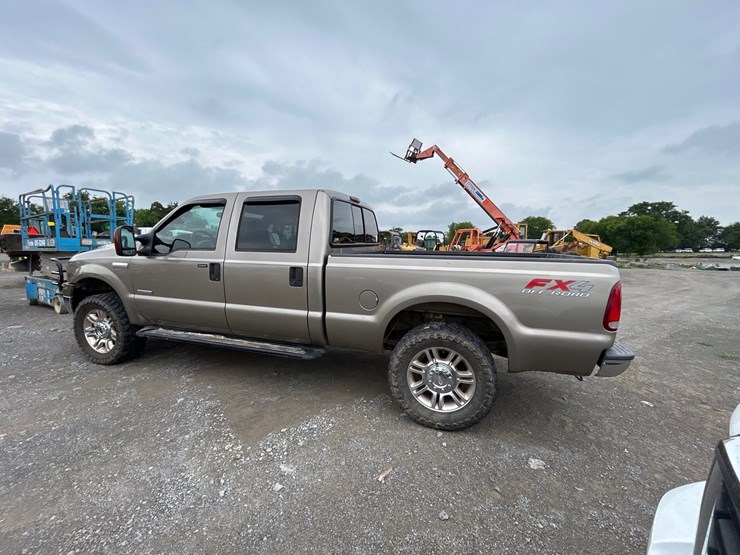 2005-ford-f250-image-3
