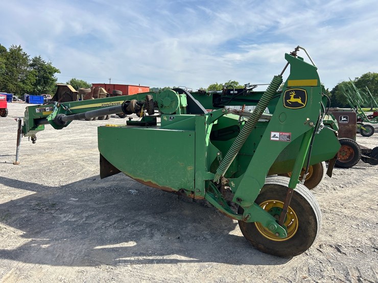 john-deere-630-image-4