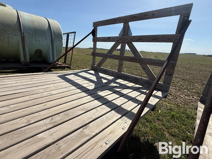 16'-hay-rack-on-john-deere-running-gear-image-11