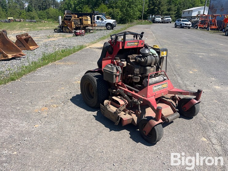 snapper-ss200-52”-stand-up-riding-mower-image-3