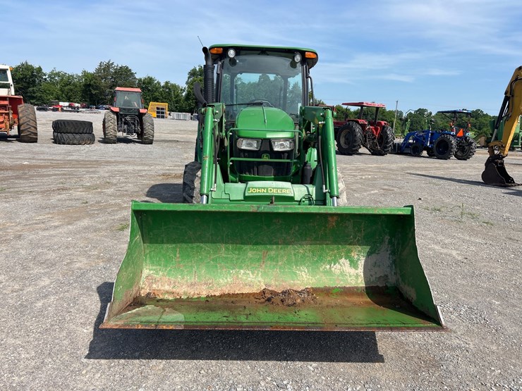 john-deere-5075e-image-9