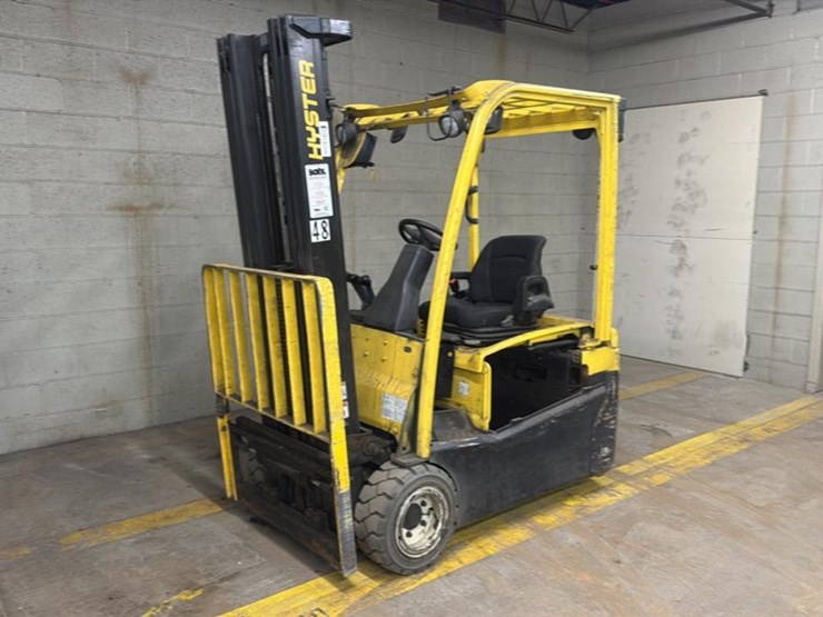 2015-hyster-j40xnt-image-1