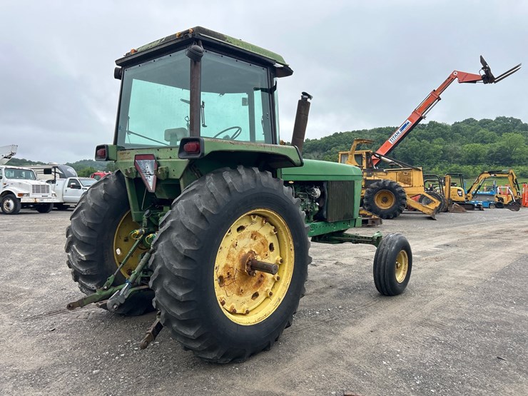 john-deere-4430-image-6