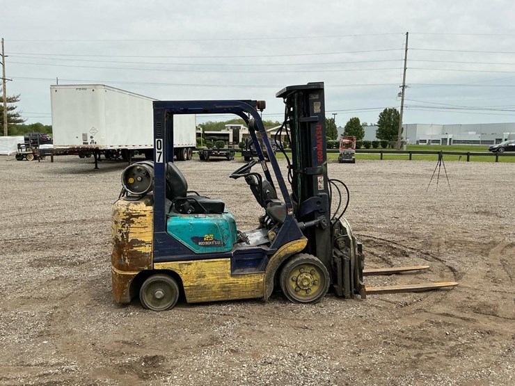 2000-komatsu-fg25st-12-image-2