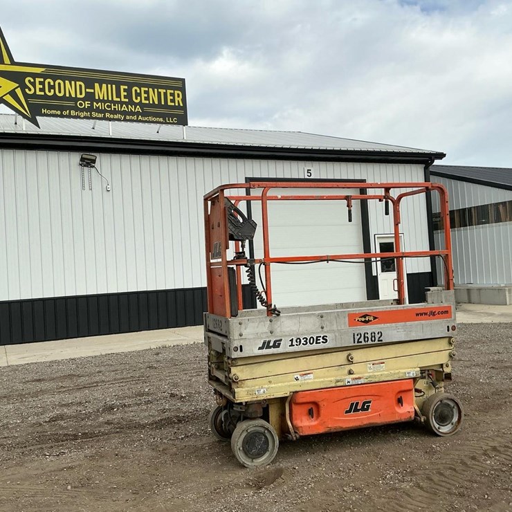 2006 JLG 1930ES