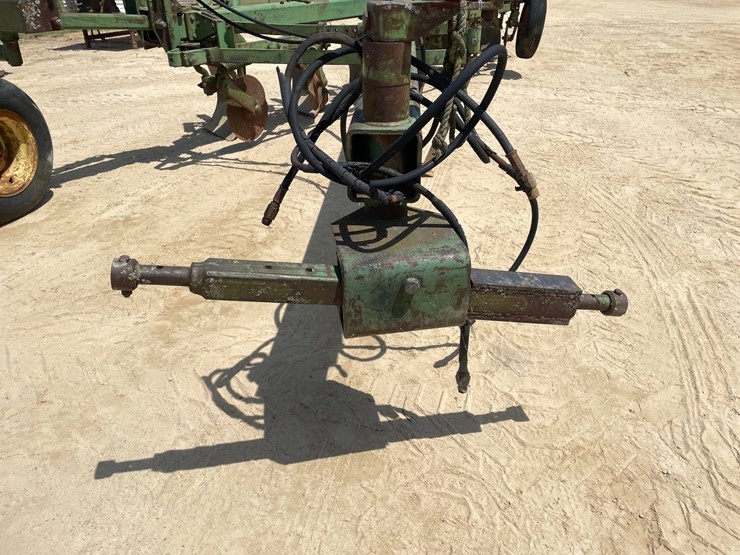 john-deere-2500-image-12
