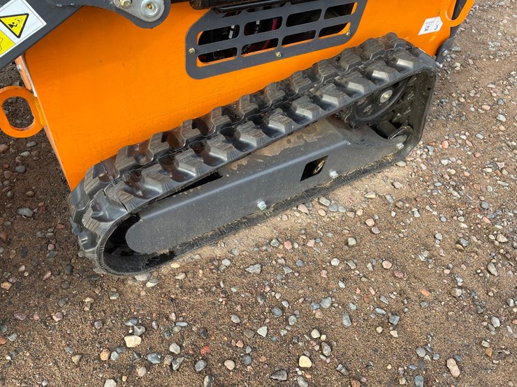 #2004-•-unused-2026-landhonor-mini-skid-steer-loader-image-14