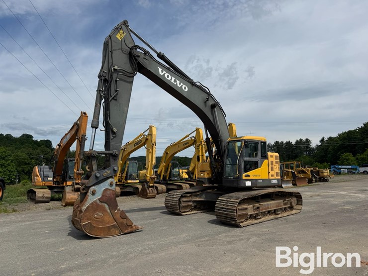 2012-volvo-ecr305cl-image-1
