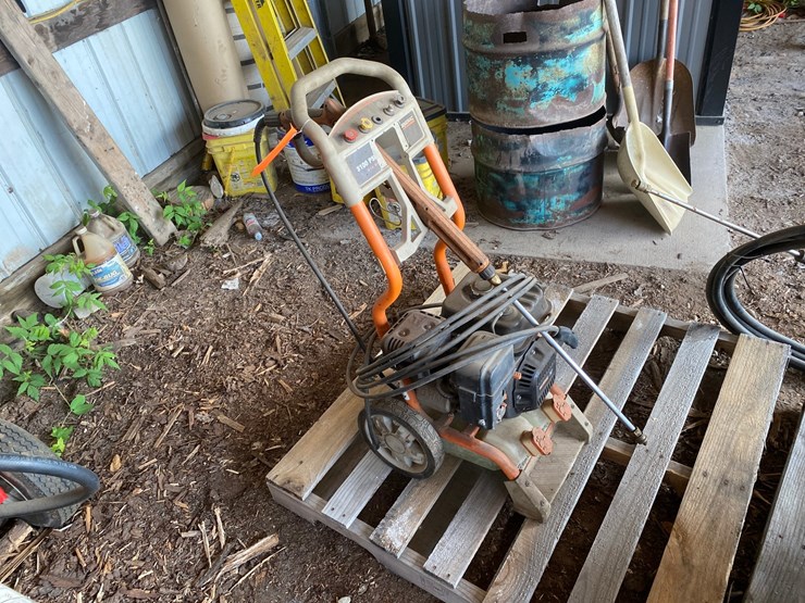 #7072-•-generac-3100-psi-gas-powered-pressure-washer-(deerbrook,-wi)-image-3