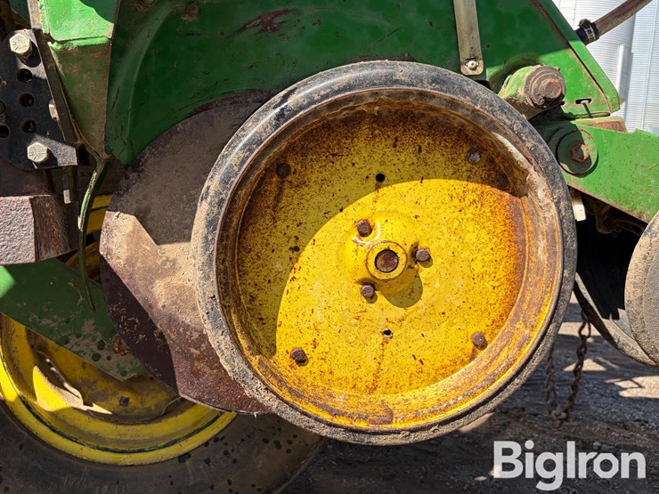 john-deere-7000-image-12