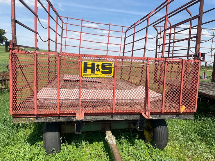 #2008-•-h&s-hay-wagon-with-john-deere-running-gear-(colfax-wi)-image-16