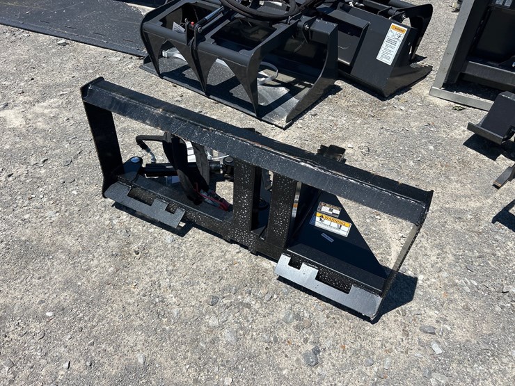 #98-•-skid-steer-tree-/-post-puller-image-3