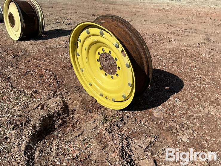 john-deere-10-image-5