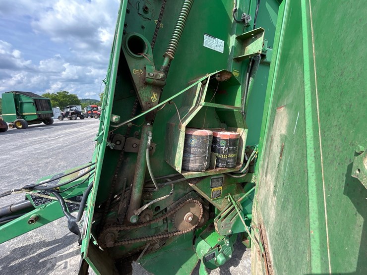 john-deere-566-image-9