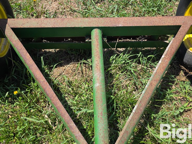 john-deere-running-gear-trailer-image-10