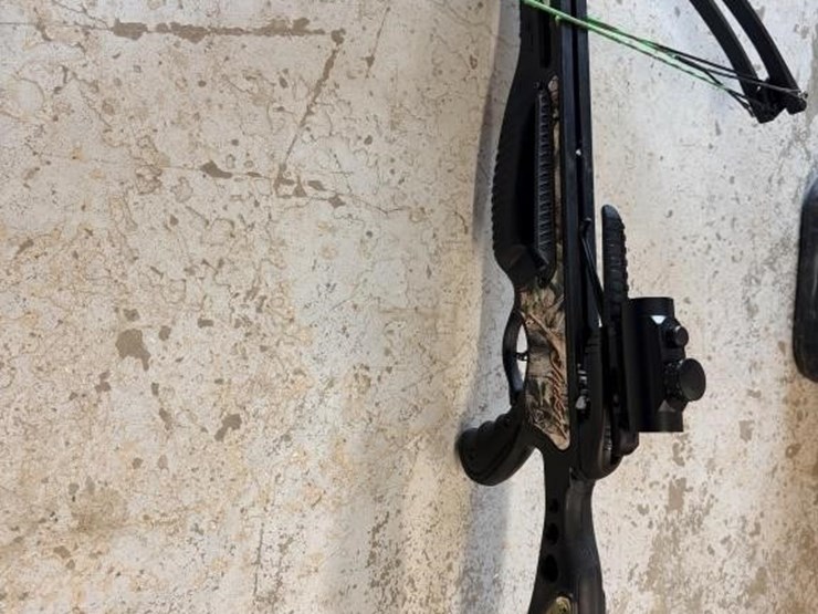 ms1---crossbow-and-accessory-lot-image-12