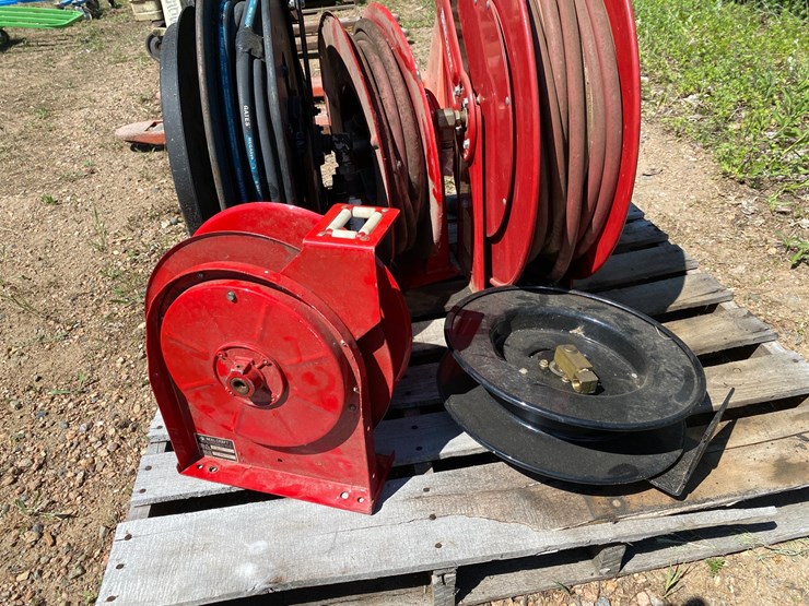 #7444-•-(5)-hose-reels-(antigo,-wi)-image-7
