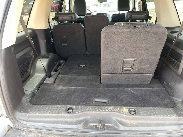 2010-ford-explorer-image-15