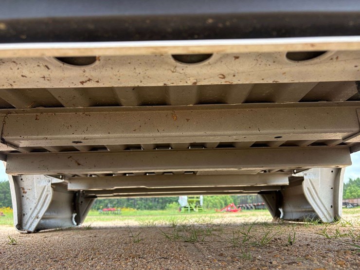 2021-ford-f250-image-18