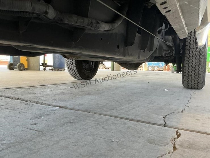 2014-ford-f150-image-27