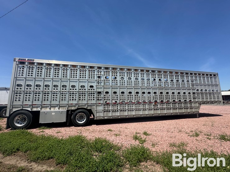 2015-eby-livestock-trailer-image-4