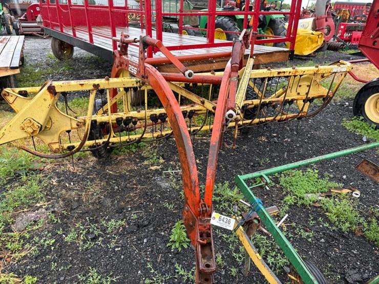 new-holland-256-image-6