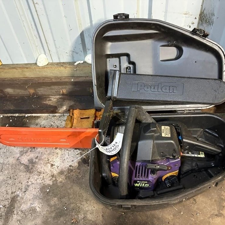 Poulan Wild Thing Chainsaw w/case