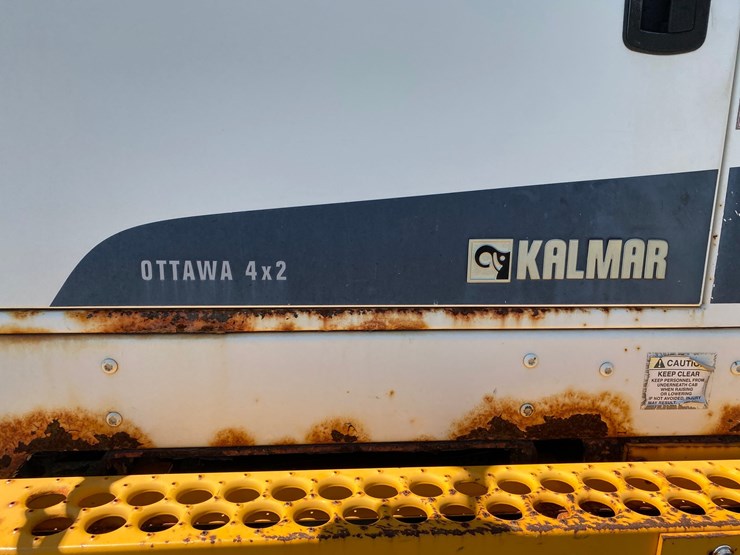 2013-kalmar-ottawa-4x2-image-12