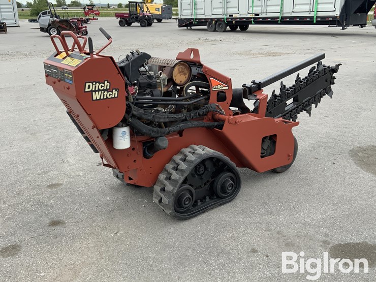 2013-ditch-witch-rt24-image-5