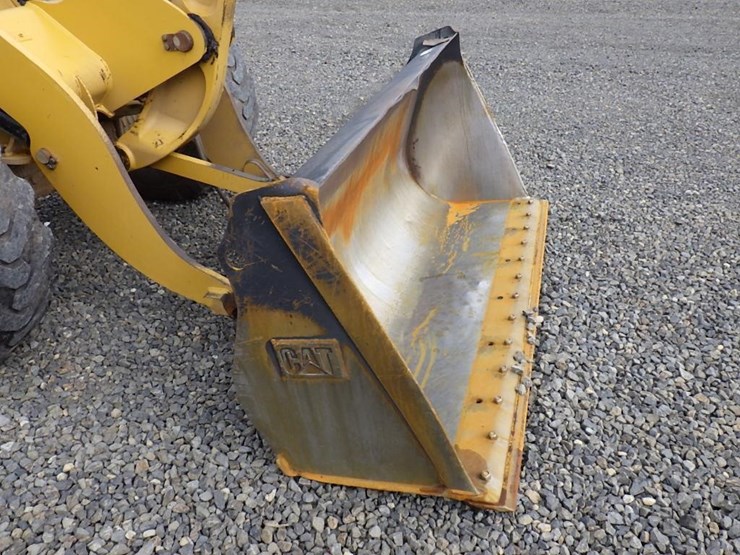 caterpillar-908m-image-17