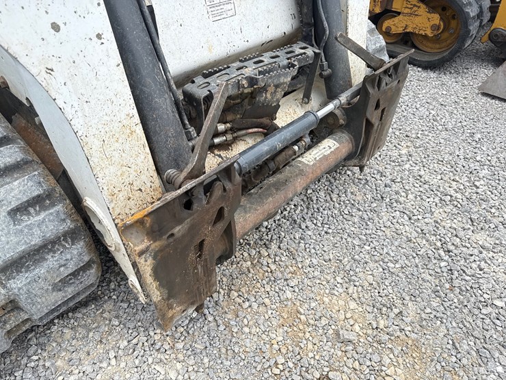 2020-bobcat-t770-image-8