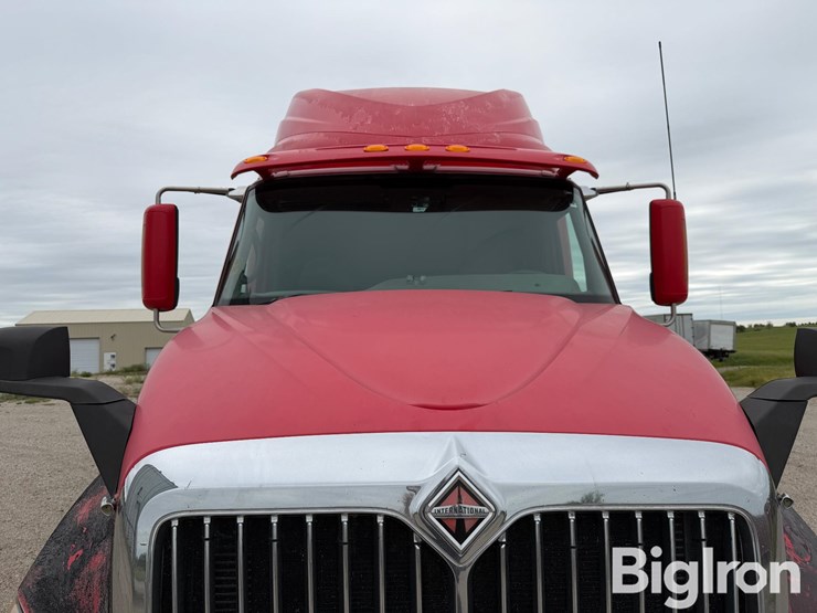 2010-international-prostar-image-20