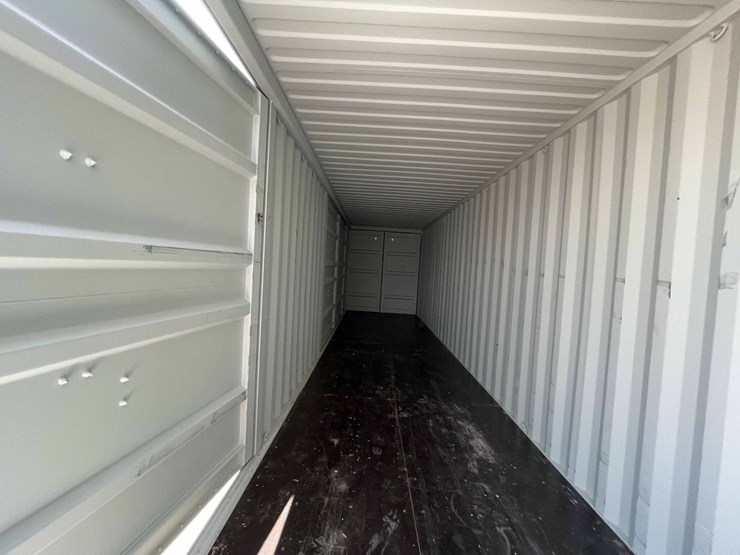 #102-•-40'-high-cube-container-image-10