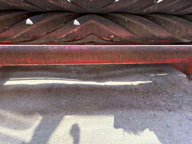new-holland-477-image-4