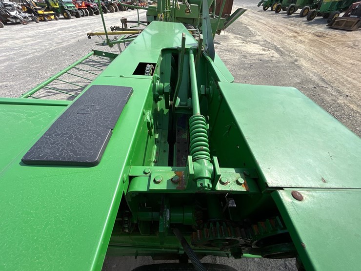 john-deere-328-image-9