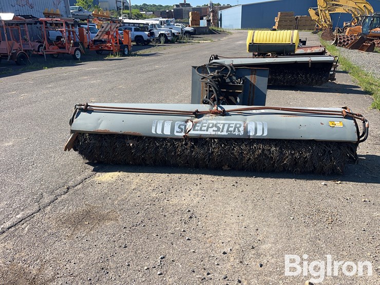 sweepster-d32m10-10’-broom-attachment-image-2