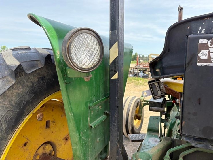 john-deere-2630-image-9