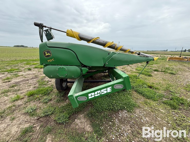 2019-john-deere-712c-image-4