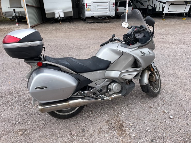 #214-•-2010-honda-touring-(has-a-nm-title)-image-6