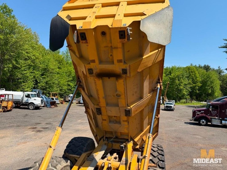 deere-400d-image-17