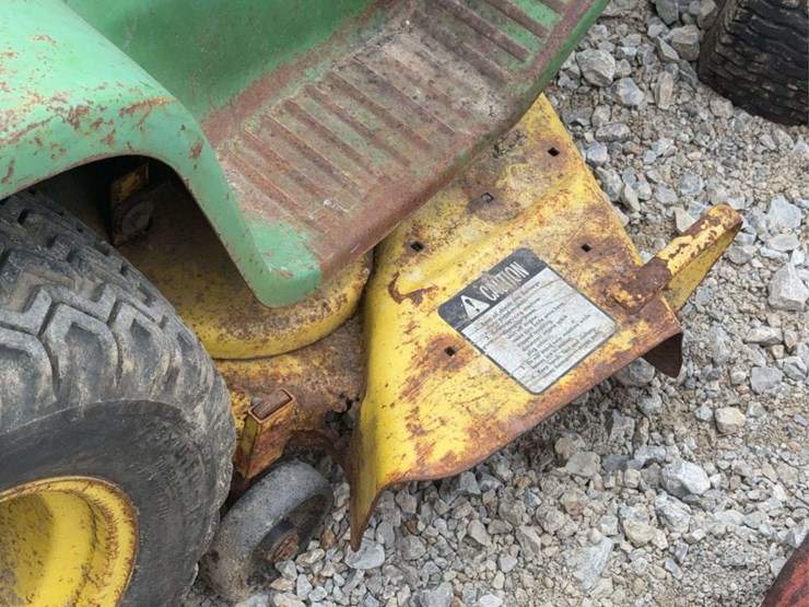 john-deere-110-image-5
