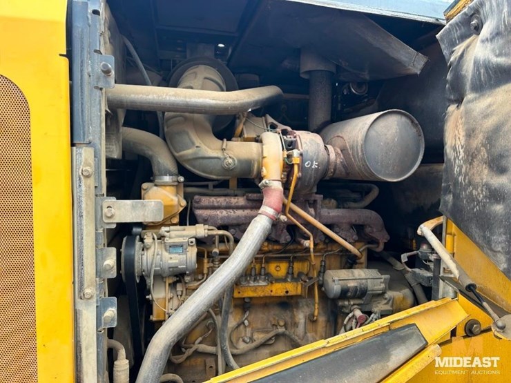 2009-deere-644k-image-15