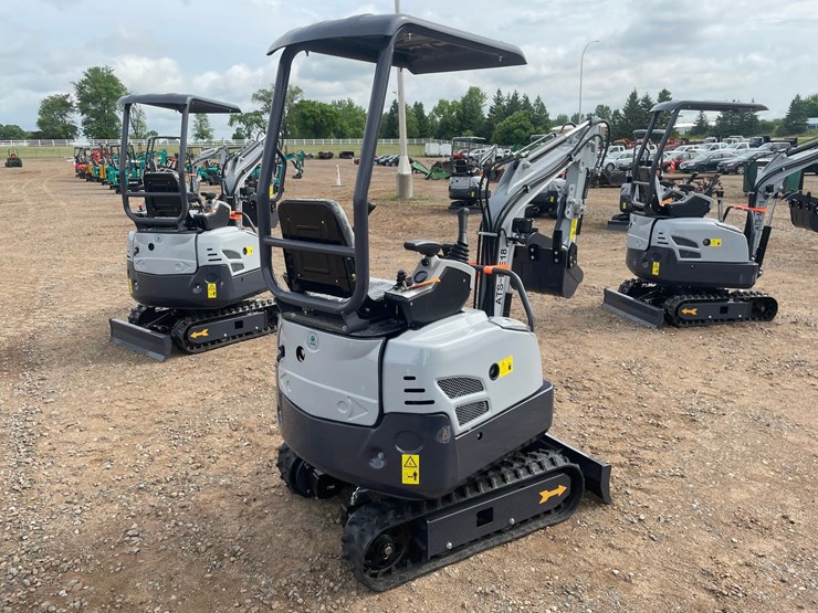 #2032-•-unused-2026-ats-mini-excavator-image-3