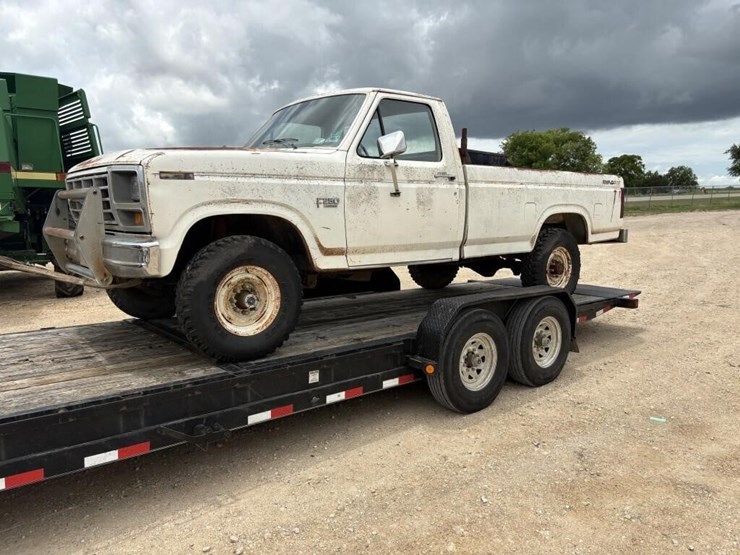 l3--1985-ford-pick-up-image-1