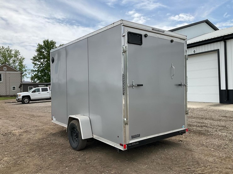 2024-haulin-31'-x-102"-image-4