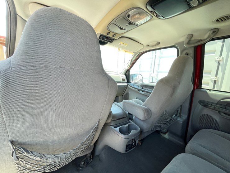 2002-ford-excursion-image-21