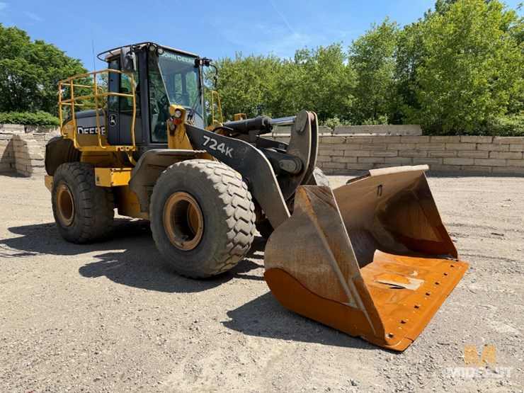 deere-724k-image-8