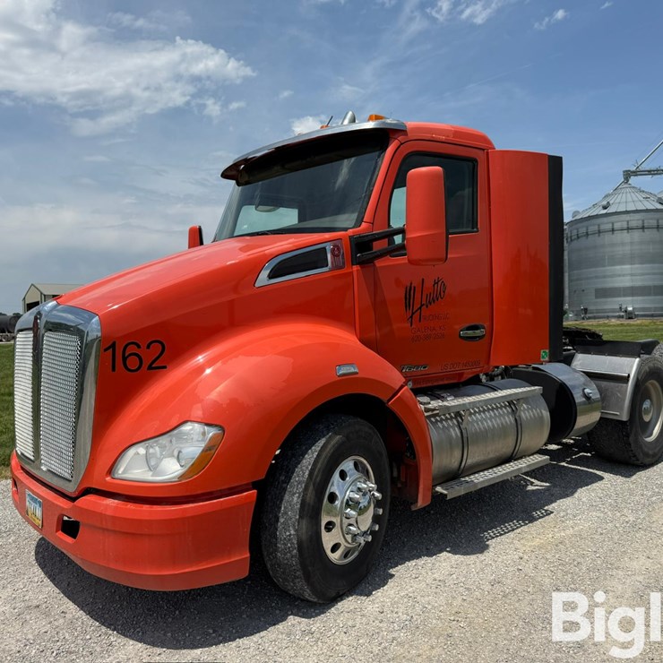 2016 KENWORTH T680