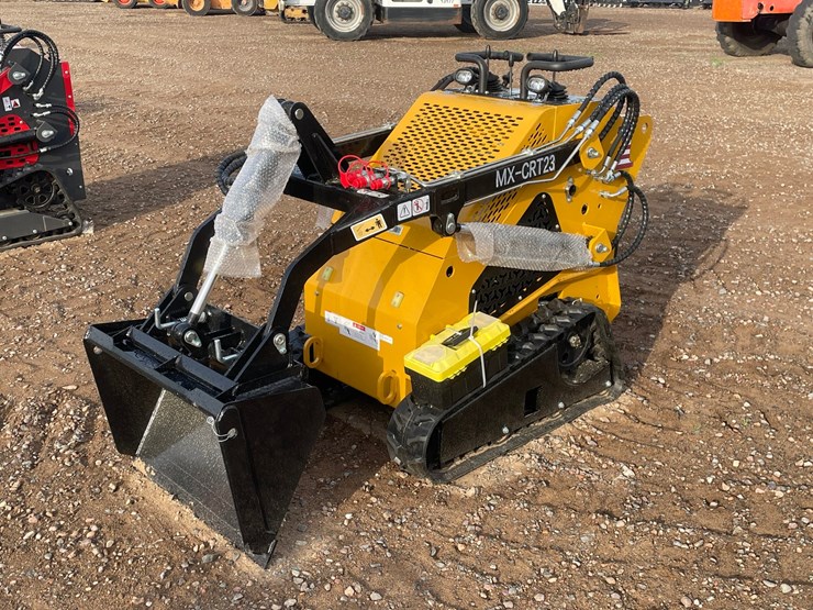 #2009-•-2026-agt-mx-crt23-compact-track-loader-image-1