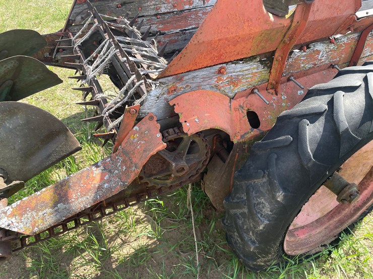 #2010-•-vintage-manure-spreader-(colfax-wi)-image-20